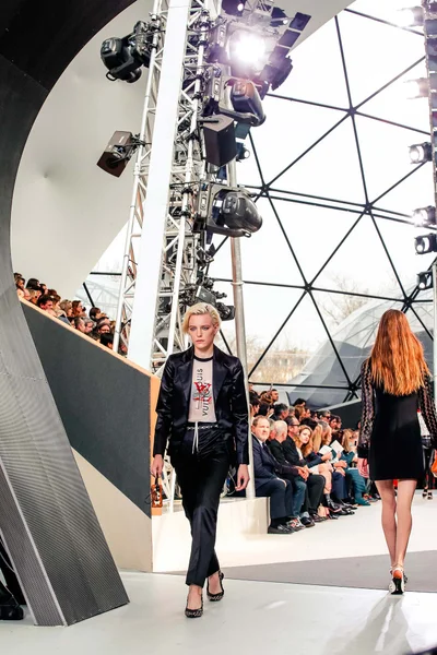 Look 51